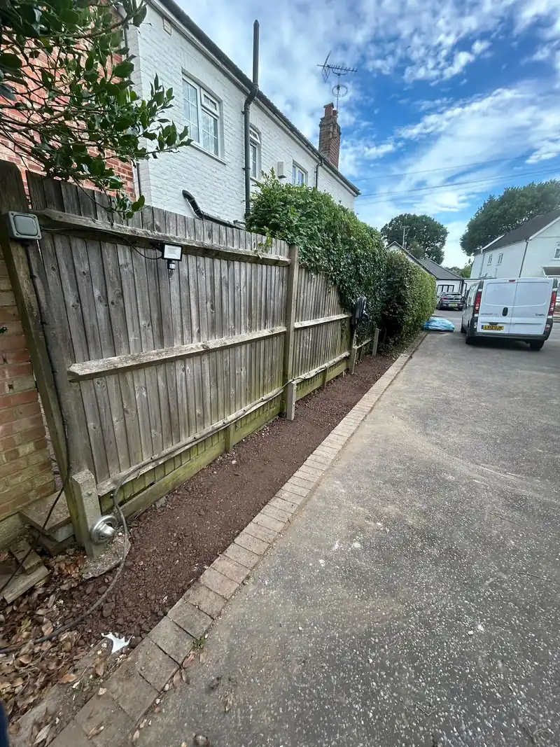 Side passage old fence and path